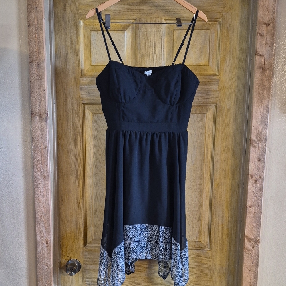 American Eagle Spaghetti Adjustable Straps Handkerchief Hem Style Sundress Large